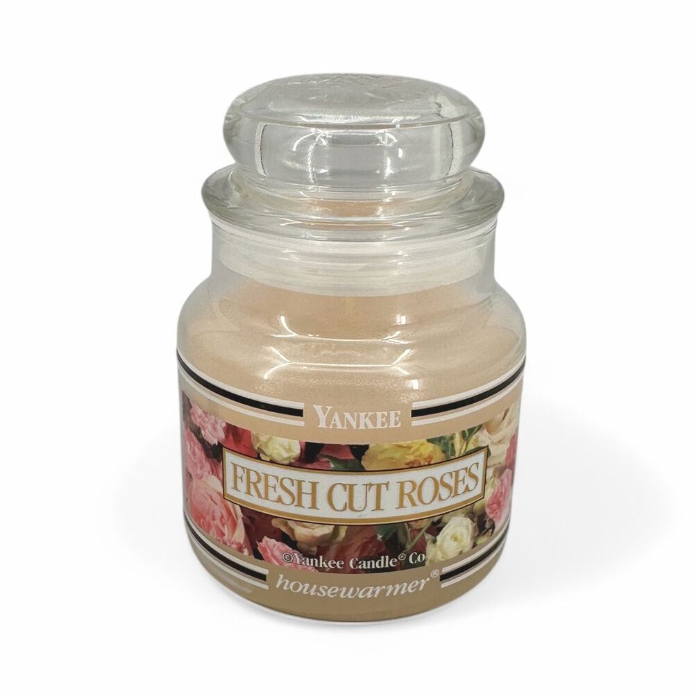 Yankee Candle Fresh Cut Roses Black Band Small Housewarmer Jar